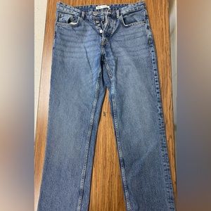 Women’s Zara jeans
